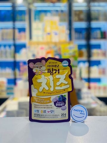 Phô mai khô sấy lạnh Ivenet vị Việt Quất 7th (20g)