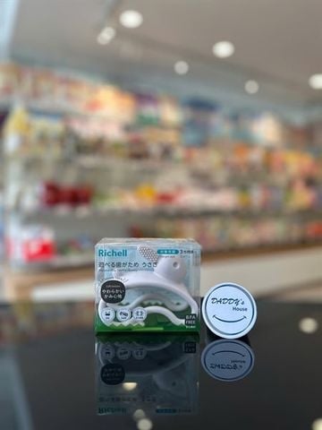 Gặm nướu silicone Richell hình thỏ (3th)