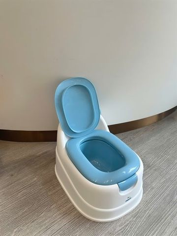 Bô vệ sinh cho bé hình khủng long Finley, kèm cọ rửa (Màu Xanh)