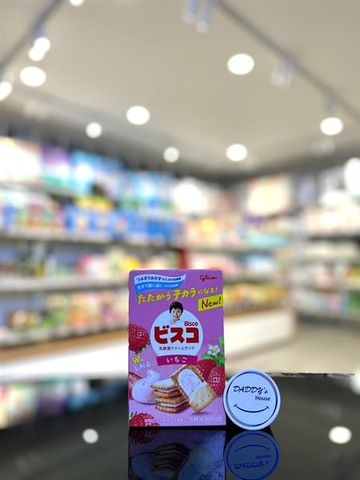 Bánh quy sữa với kem dâu và bột mì Glico Bisco - NĐ (5x3)