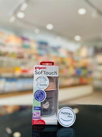 Bình sữa Pigeon T-Ester họa tiết gấu (160ml)