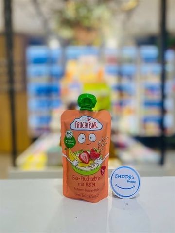 Chuối, dâu, yến mạch hữu cơ xay nhuyễn Fruchtbar - 6th (120g)