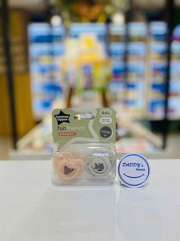 Ty ngậm vui nhộn Tommee Tippee từ 0-6th (vỉ 2 cái)