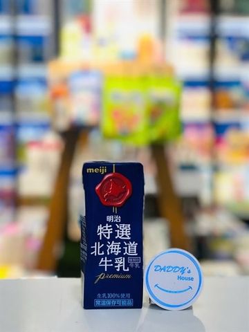 Sữa tươi nguyên kem Hokkaido Premium Meiji - NĐ (200ml)