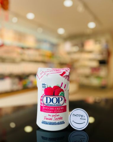 Sữa tắm DOP Douceurs d'Enfance với hương dâu ngọt - NĐ (290ml)