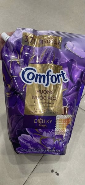 PU-Tiêu dùng. Enchanting Natural Fragrance Fabric Softener Comfort 3.7L