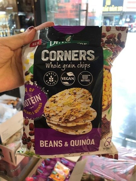 SN.PC-Bánh. Beans & Quinoa Whole Grain Chips Corners Dr.Korner 50g