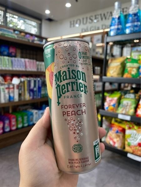 BW.S-Nước ngọt. Peach Sparkling Water Maison Perrier Forever 250ml