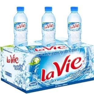 BW.W-Nước suối. Natural Mineral Water Lavie 350ml x 24 Bottle