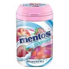 SN.CD-Kẹo. Chewable Gummies With Strawberry Yogurt Flavor Mentos 90g