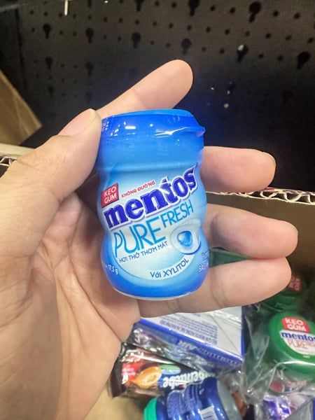 SN.CD- Kẹo. Mentos Pure Fresh Sugar Free Fresh Mint Gum 17.5g