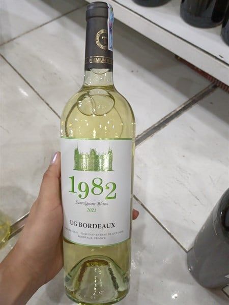 WI.W- White Wine 1982 Cabernet Franc 13.5% 750ml