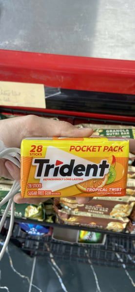 SN.CD-Kẹo. Sugar-Free Tropical Fruit Chewing Gum Trident (28pcs)