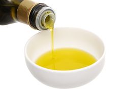 OI- Olive Oil Extra Virgin Tường An 250ml