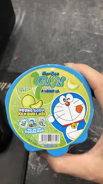 SN.PC- Roll with Melon Cream Soda Flavor Doremon Lotte