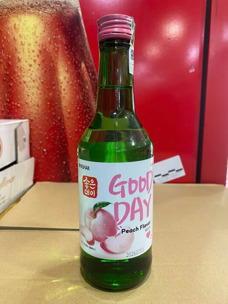 WI.KJ-Rượu. Peach Flavored Soju Goodday 360ml