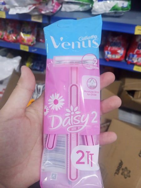 PU-Tiêu dùng. Daisy Razor Gillette Venus