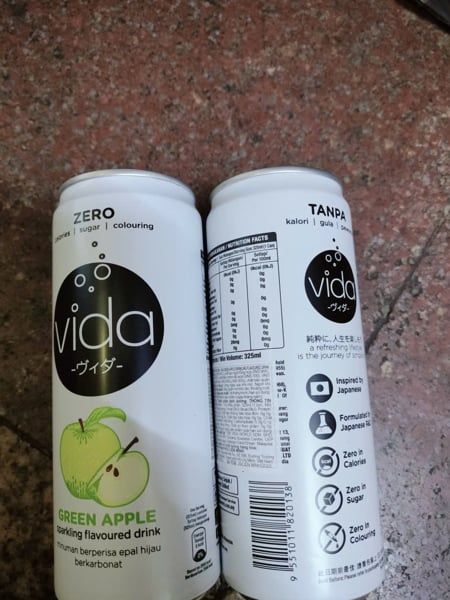 BW.S-Nước ngọt. Sparkling Apple Drink Vida 325ml ecp