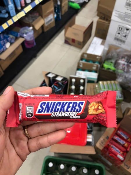SN.CD- Chocolate Snickers strawberry 40g