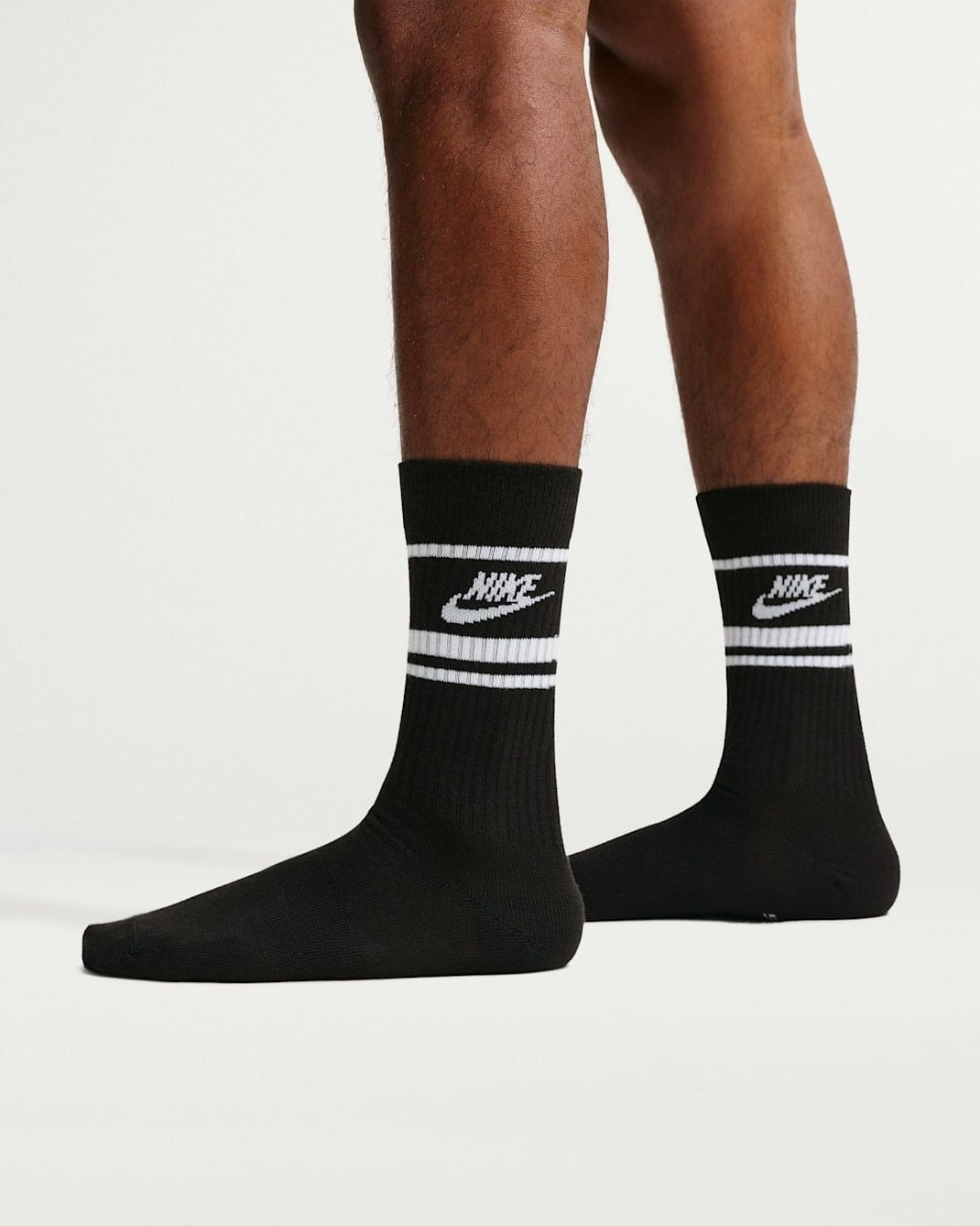  Vớ Tập Luyện Unisex NIKE Nike Sportswear Everyday Essential DX5089-010 