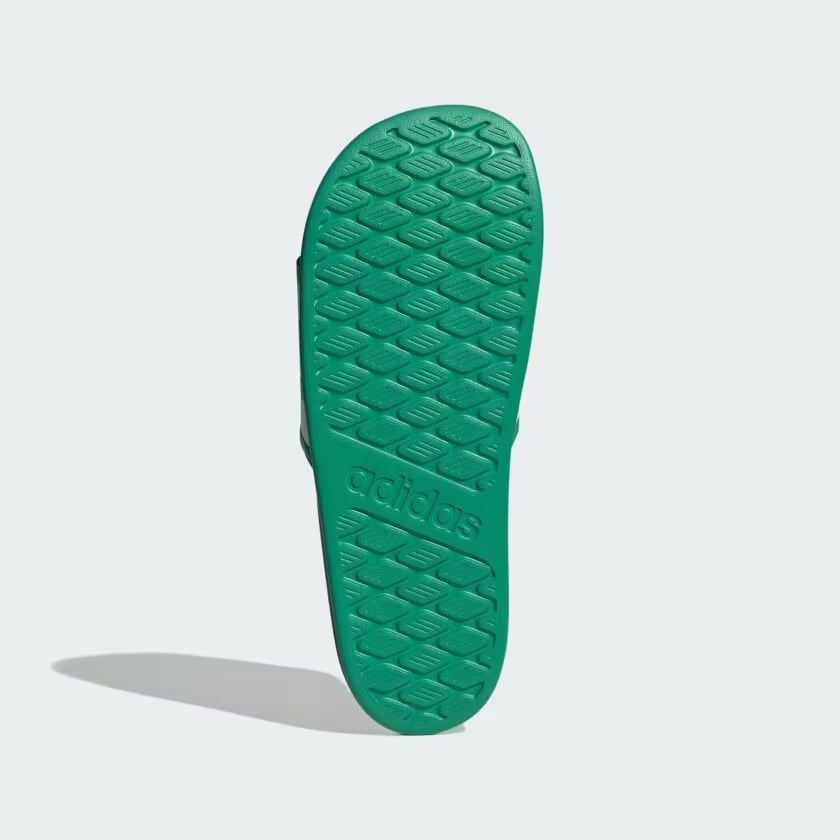  Dép Thể Thao Unisex ADIDAS Adilette Comfort 2.0 HQ2470 