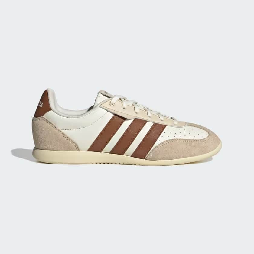  Giày Thể Thao Nữ ADIDAS Barreda Lo HQ7389 