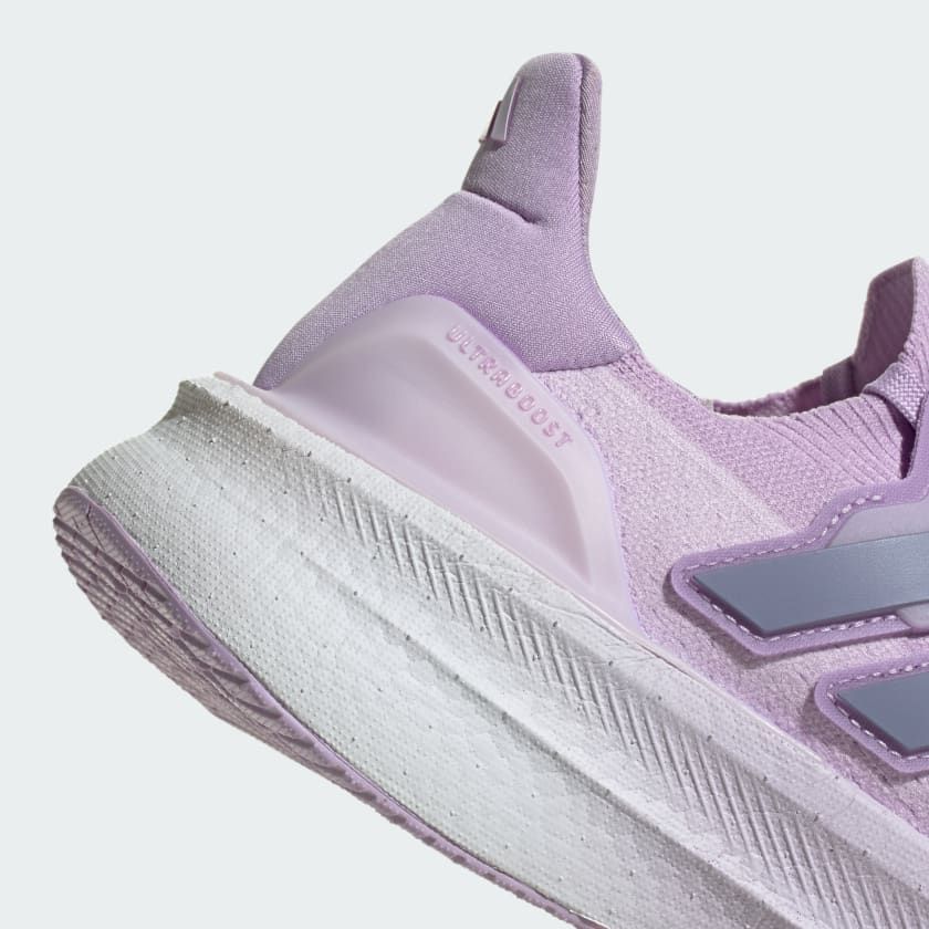  Giày Thể Thao Nữ ADIDAS Ultraboost 5 W JQ2913 