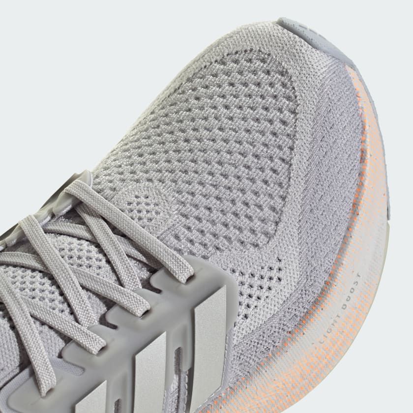  Giày Chạy Nữ ADIDAS Ultraboost 5 W JQ6658 