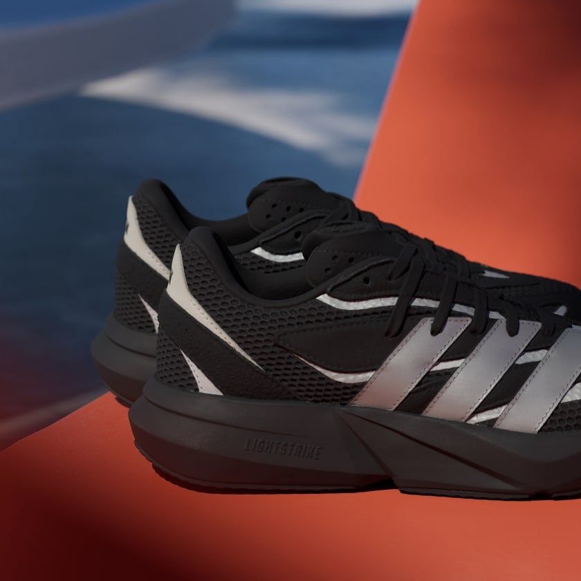  Giày Thể Thao Nữ ADIDAS Lightblaze JR2401 