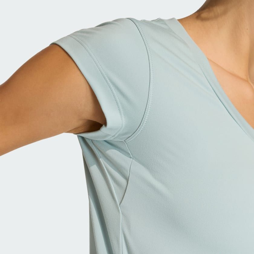  Áo Phông - Áo thun Tập Luyện Nữ ADIDAS Q1 Hyg Baby Tee KC7677 