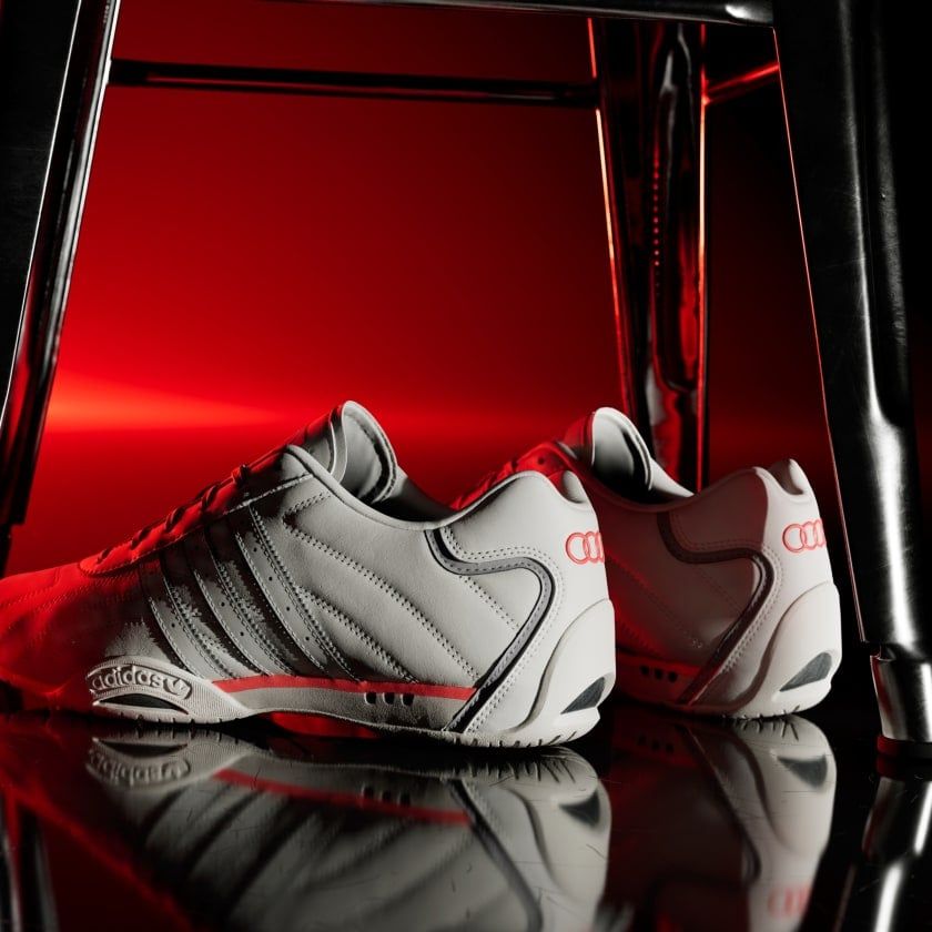  Giày Motorsport Unisex ADIDAS Adiracer Lo Audi KJ1220 