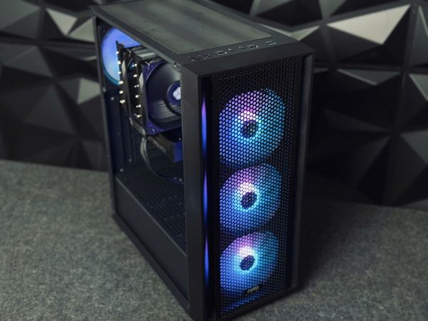 VT PCM01 14600KF / 32GB / 5060TI 16GB