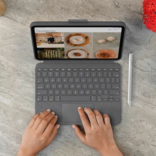 Combo bàn phím bao da Logitech Touch cho iPad Gen 10/A16