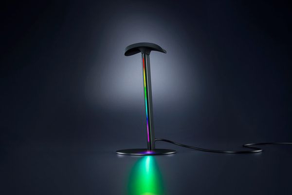 Giá Treo Tai Nghe Razer Base Station V3 Chroma