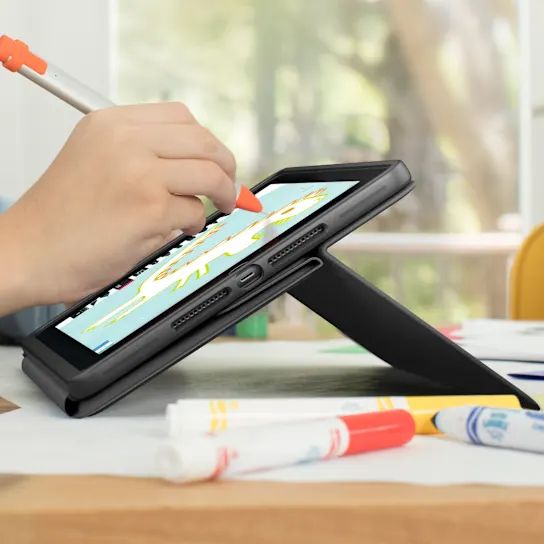 Bàn phím Bluetooth Logitech Rugged Folio cho iPad Gen 7/8/9