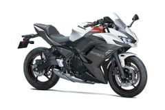  KAWASAKI NINJA 650 