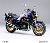 HONDA CB750
