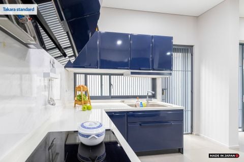 Hệ Tủ Bếp Nhật Bản Cao Cấp Edel Chữ U Màu ESN - Nhà Phố Bình Chánh