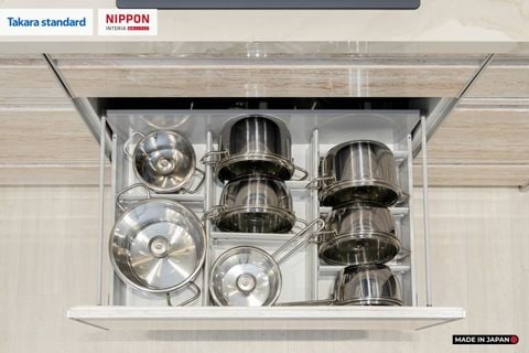 Hệ Tủ Bếp Nhật Bản Cao Cấp Treasia Chữ L Màu VNI - Phố Láng Hạ