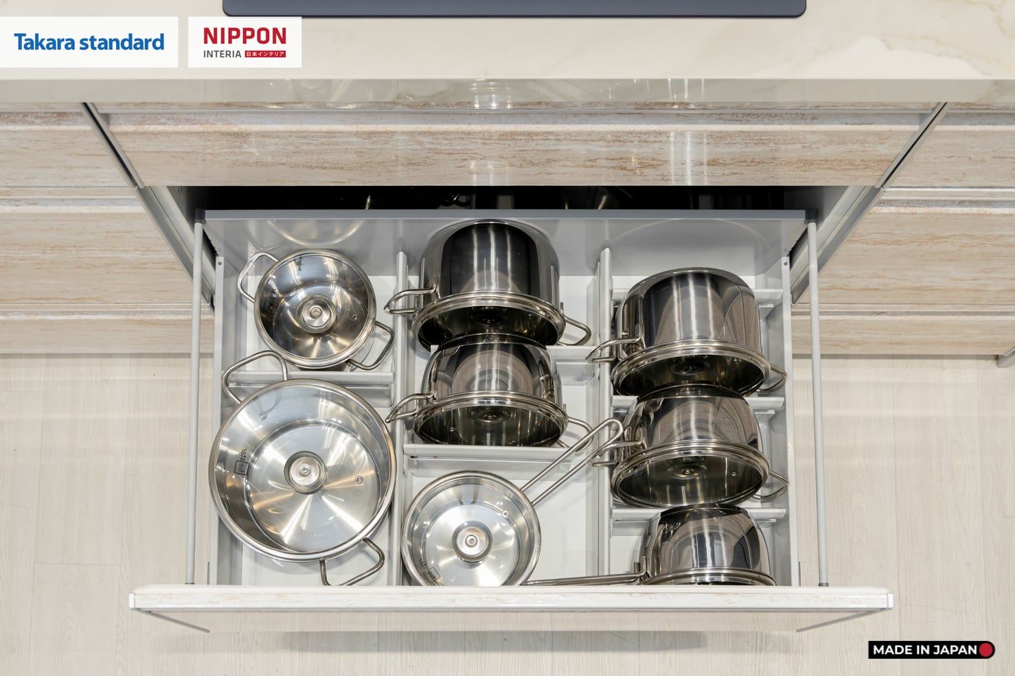Hệ Tủ Bếp Nhật Bản Cao Cấp Treasia Chữ L Màu VNI - Phố Láng Hạ