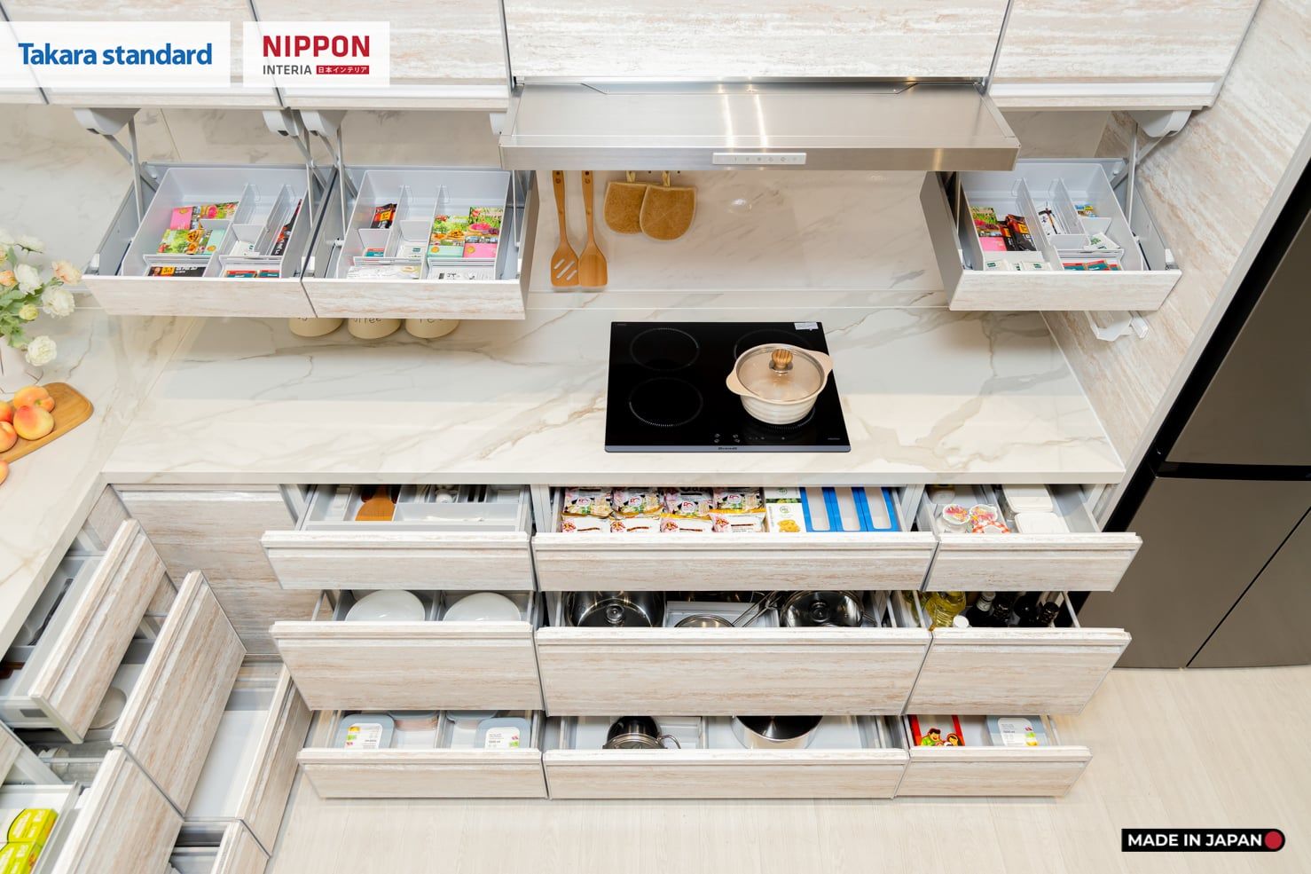 Hệ Tủ Bếp Nhật Bản Cao Cấp Treasia Chữ L Màu VNI - Phố Láng Hạ