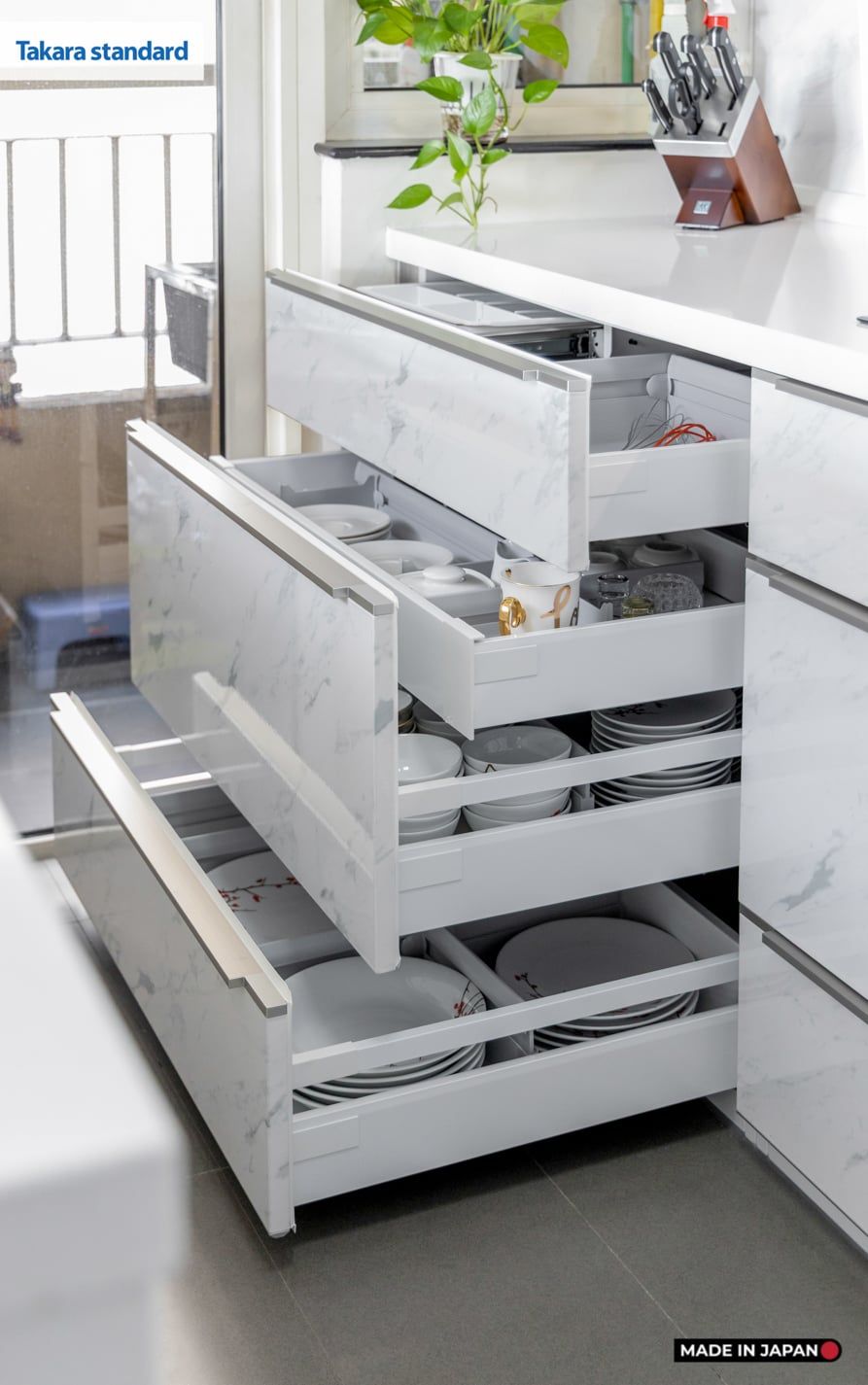 Hệ Tủ Bếp Nhật Bản Cao Cấp Lemure Chữ L Màu LJD - Căn Hộ Saigon Pearl
