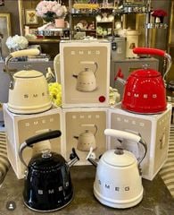 Ấm đun từ thổi sáo SMEG đủ màu