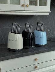 Bộ Dao Smeg - Sự Kết Hợp Hoàn Hảo Giữa Chất Lượng ĐỨC và Phong Cách ITALY