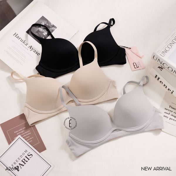  Áo lót trơn không gọng A2698 