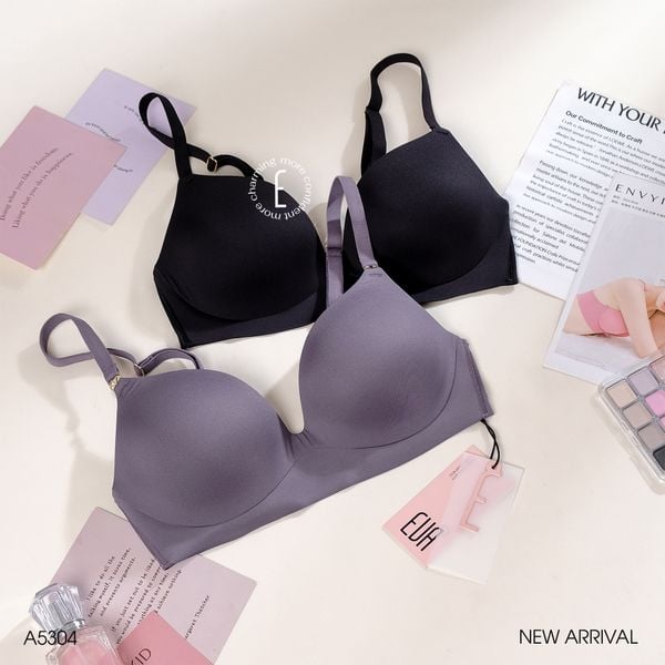  Áo trơn mỏng không gọng A5304 