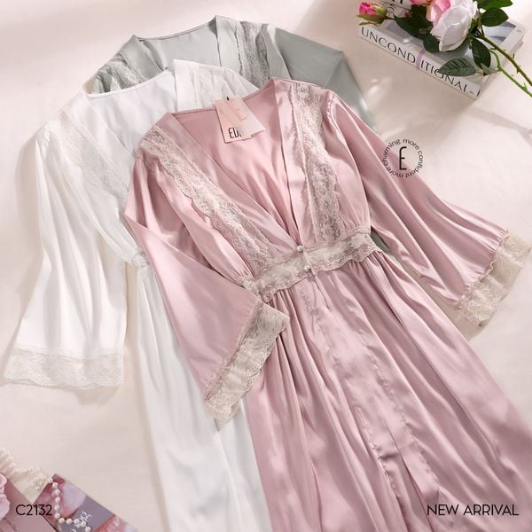  Heritage Robe C2132 - Choàng lụa satin phối ren mềm 