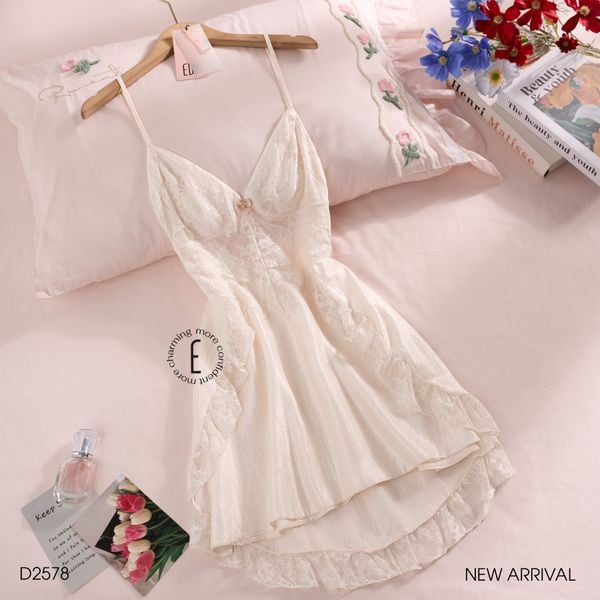  Glimmer Dress - Váy lụa gấm phối ren D2578 