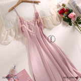  Onyx D2593 - Váy lụa satin phối ren 3D xẻ tà 