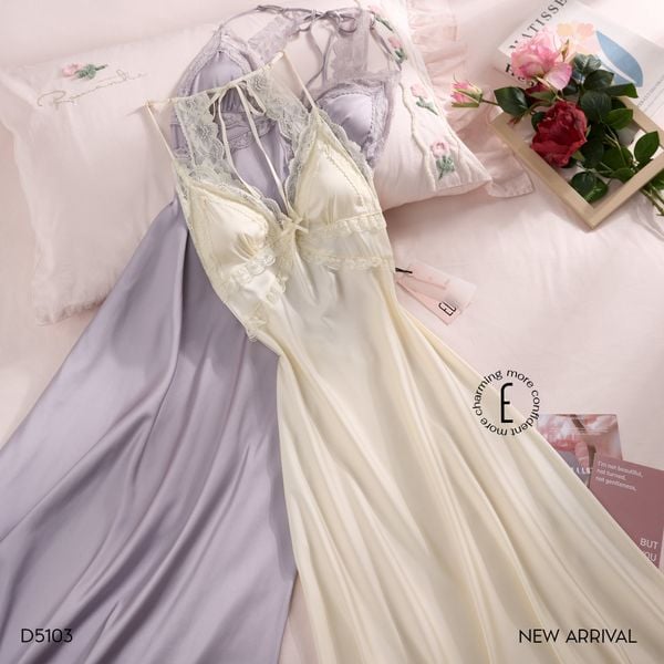  Opulent Dress D5103 - Váy lụa dài lưng ren 